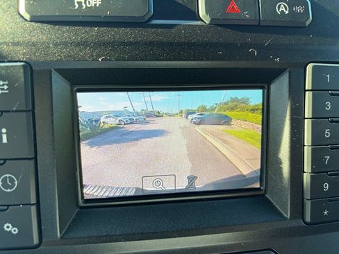 Used 2018 Ford F150 XLT w/ Equipment Group 301A Mid RWD image 30