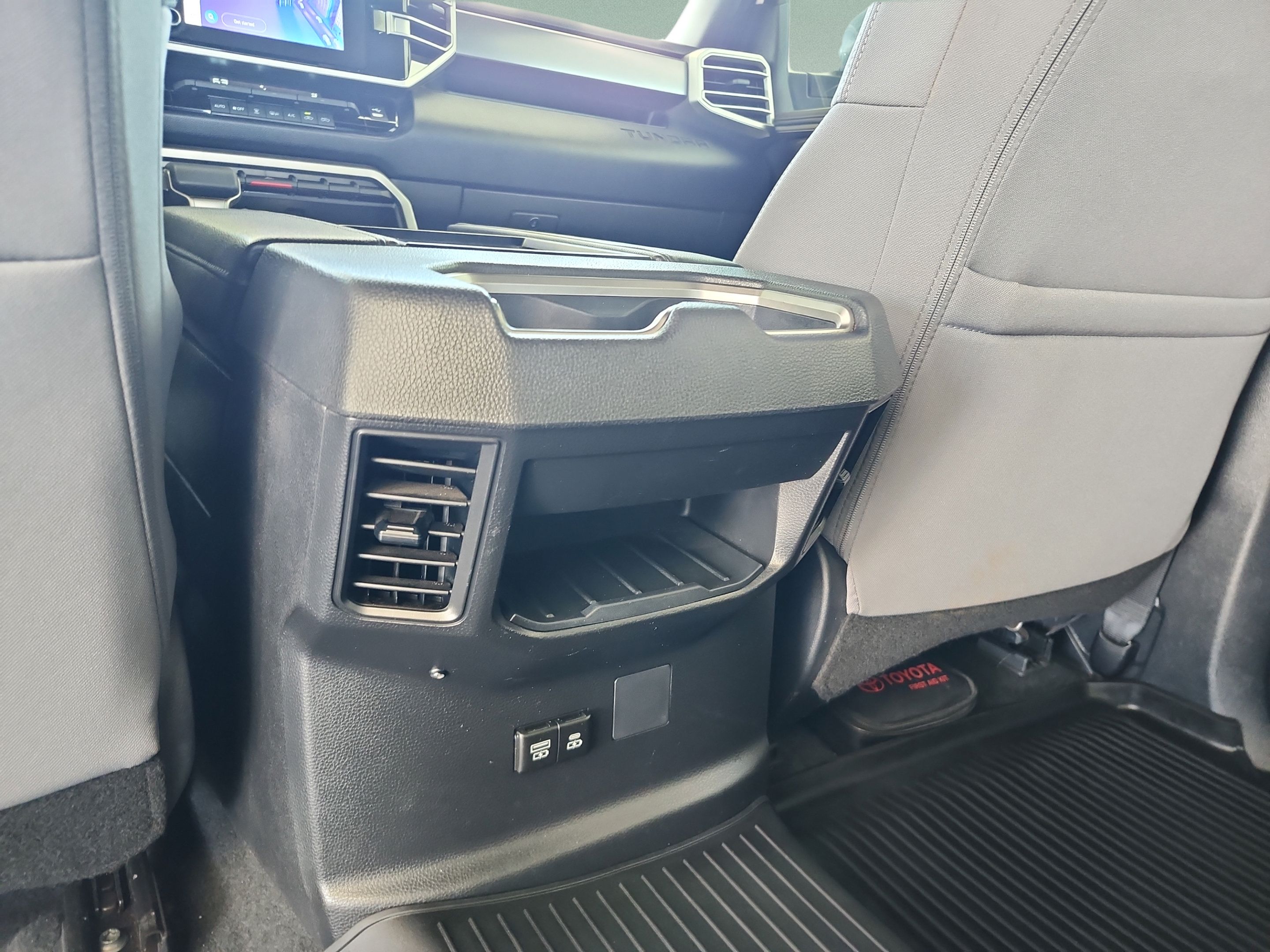 Used 2025 Toyota Tundra SR5 AWD/4WD image 18