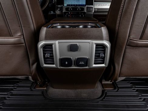 Used 2022 Ford F350 King Ranch w/ Chrome Package image 33