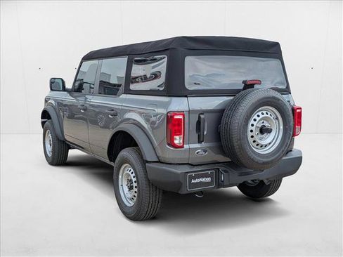 New 2025 Ford Bronco image 9