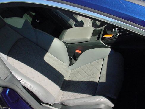 Used 2018 Audi S5 Prestige w/ Cold Weather Package image 38