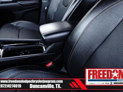 Certified 2023 Jeep Compass Limited image 36