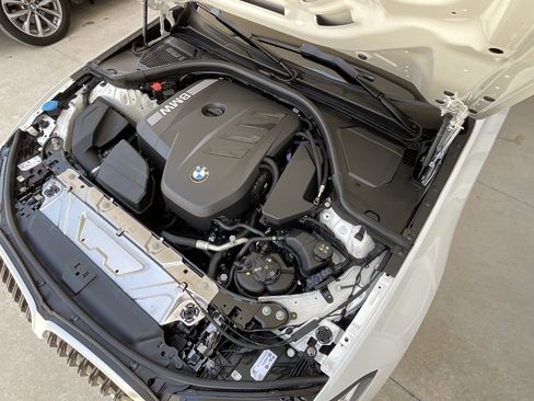 New 2026 BMW 330i Sedan w/ Convenience Package RWD image 36