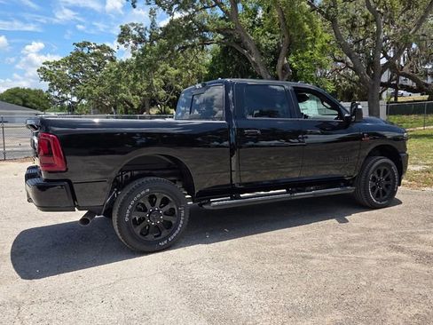 New 2026 RAM 2500 Laramie AWD/4WD image 8