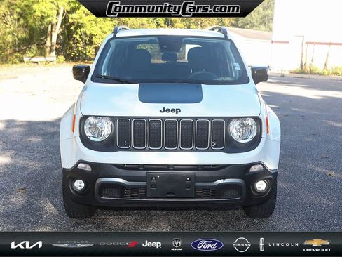Used 2023 Jeep Renegade Latitude image 10