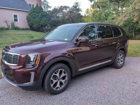 Used 2020 Kia Telluride EX w/ Towing Package AWD/4WD image 16