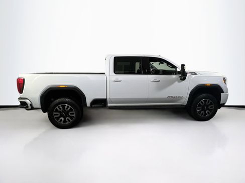 Used 2022 GMC Sierra 2500 AT4 w/ AT4 Premium Plus Package image 4
