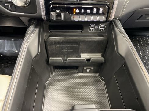 Used 2021 RAM 1500 Limited image 47