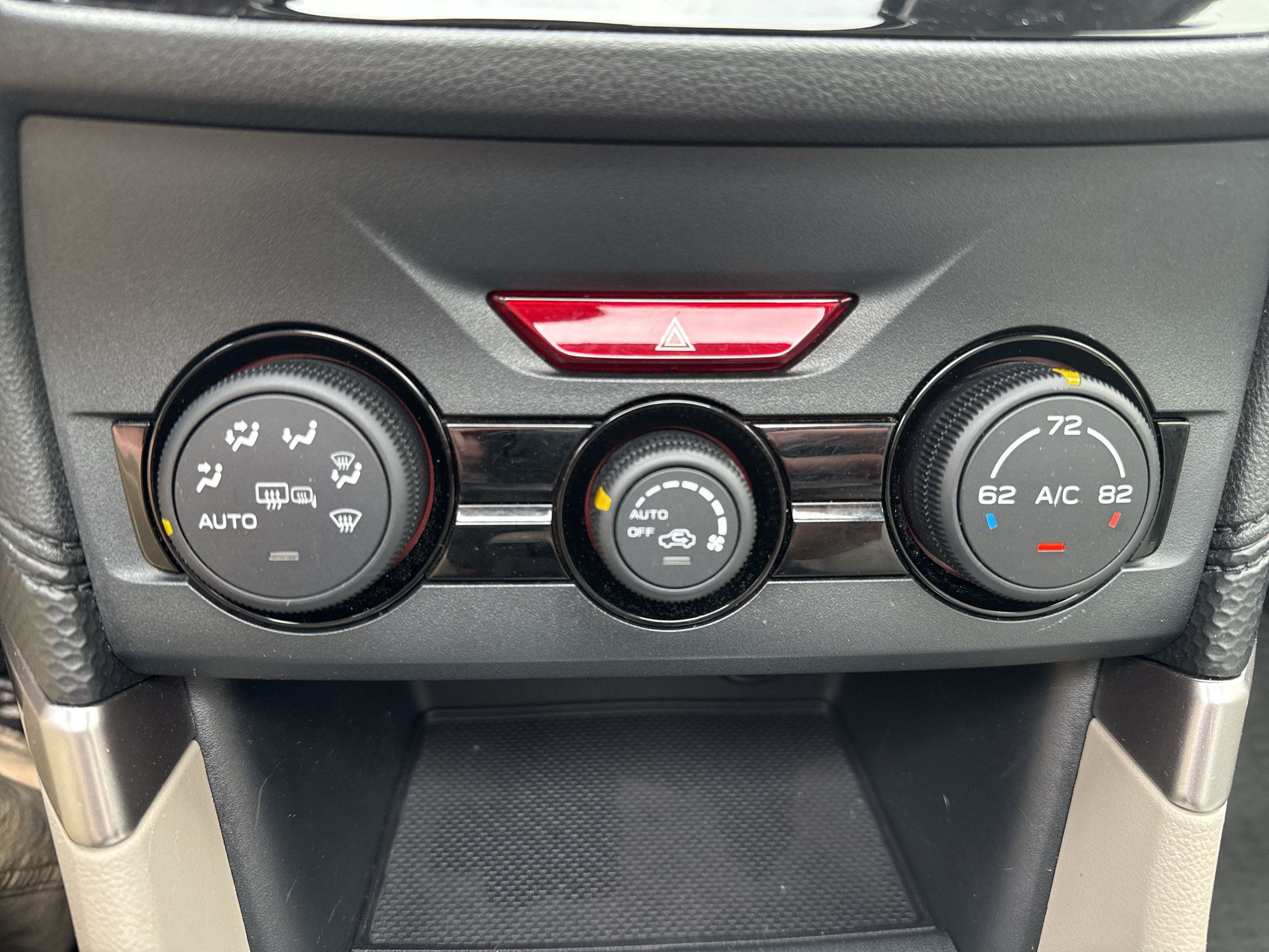 Used 2019 Subaru Forester Premium w/ All-Weather Package AWD/4WD image 23