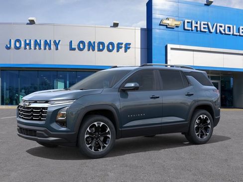 New 2026 Chevrolet Equinox LT w/ Safety and Technology Package FWD image 2