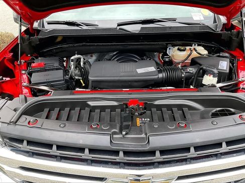 Used 2021 Chevrolet Silverado 1500 LT AWD/4WD image 28