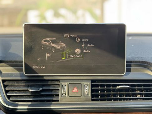 Used 2018 Audi Q5 2.0T Premium image 29