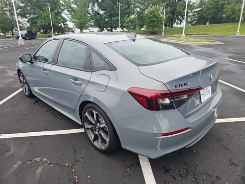 Used 2026 Honda Civic Sport Touring image 7