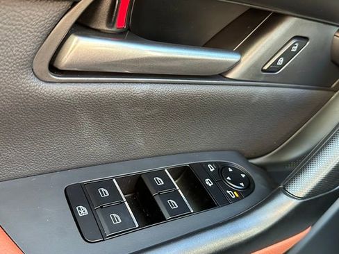 Used 2025 MAZDA CX-50 Meridian Edition image 18