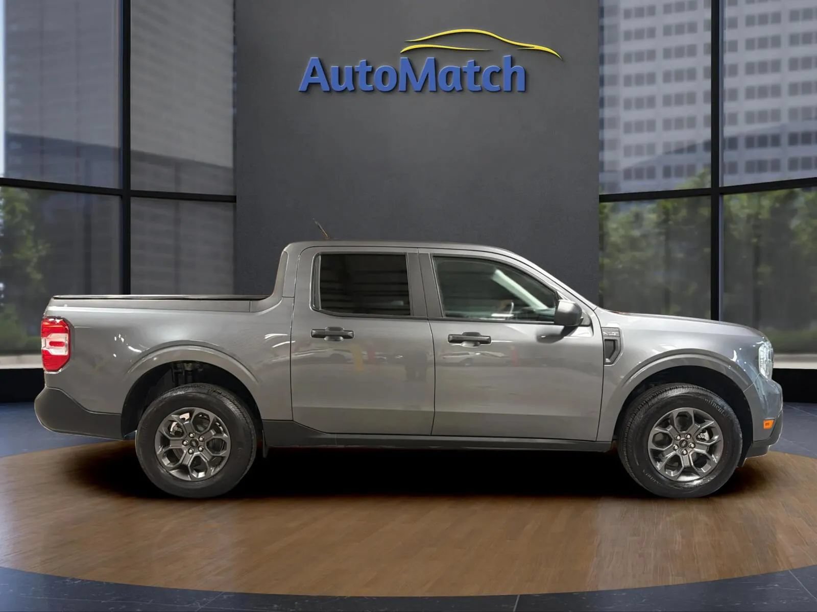 Used 2024 Ford Maverick XLT FWD image 13