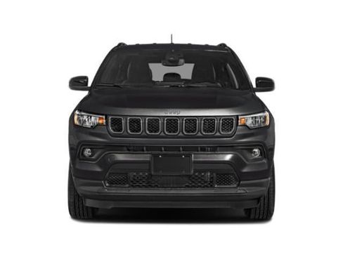 Used 2024 Jeep Compass Limited image 4