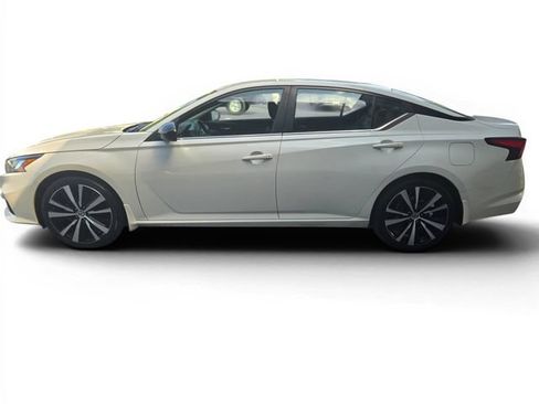 Used 2022 Nissan Altima 2.5 SR FWD image 7