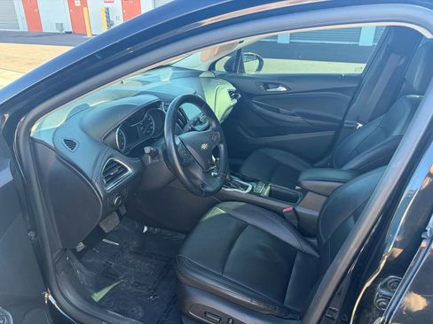 Used 2016 Chevrolet Cruze Premier image 10