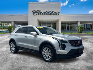 Certified 2022 Cadillac XT4 Luxury w/ Cold Weather Package FWD video 1