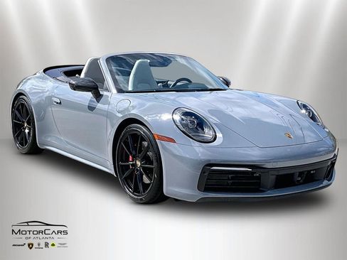 Used 2024 Porsche 911 Carrera 4S image 2