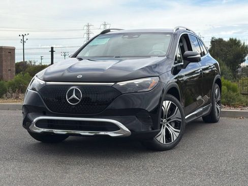 New 2027 Mercedes-Benz EQE 320 4MATIC SUV image 2