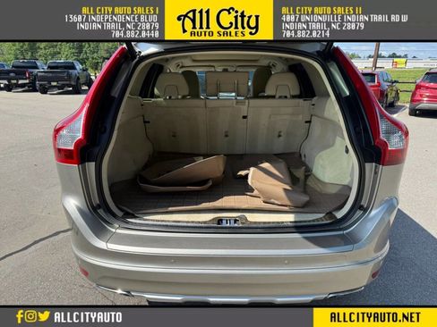 Used 2015 Volvo XC60 T5 Premier w/ Proximity Package FWD image 40