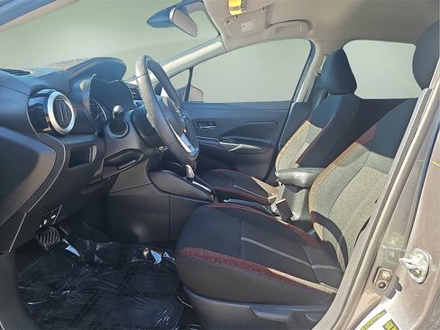 Used 2025 Nissan Versa SR w/ Trunk Package image 17