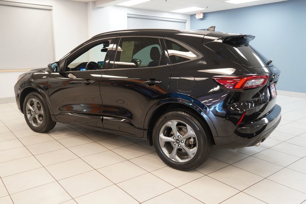 Used 2023 Ford Escape ST-Line Select w/ Tech Pack #1 AWD/4WD image 7