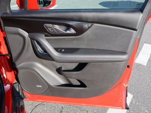 Used 2019 Chevrolet Blazer RS AWD/4WD image 37