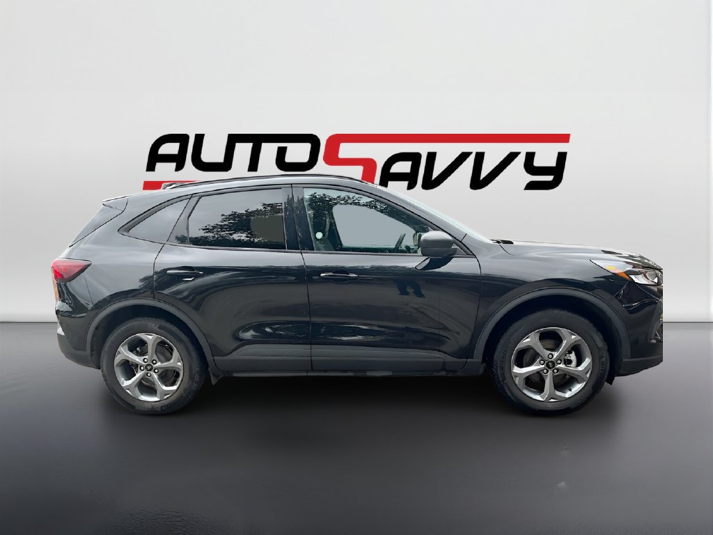 Used 2025 Ford Escape ST-Line AWD/4WD image 8