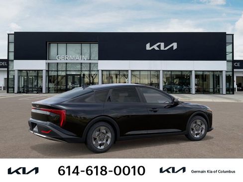 New 2026 Kia K4 LX image 9