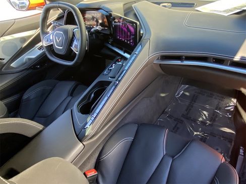 Used 2024 Chevrolet Corvette Stingray Premium Cpe w/ Z51 Performance Package image 13