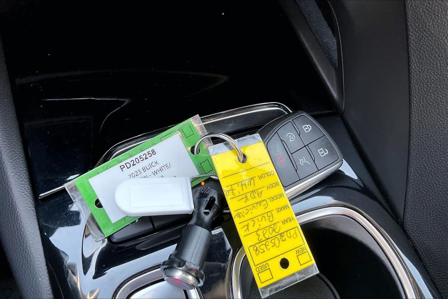 Used 2023 Buick Envision Essence w/ Sport Touring Package AWD/4WD image 29