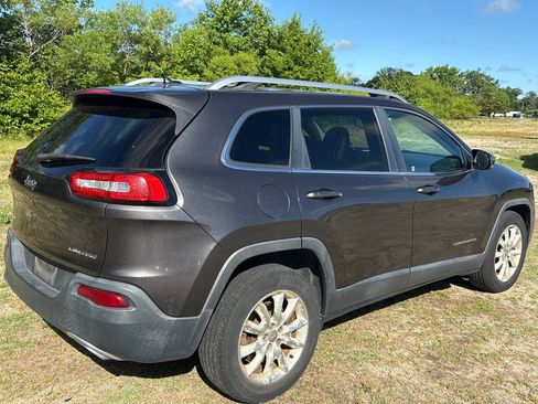 Used 2015 Jeep Cherokee Limited AWD/4WD image 8
