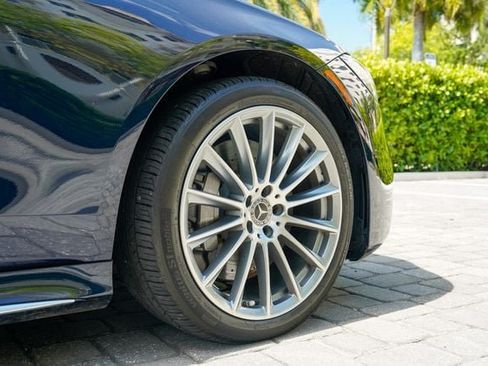 Used 2023 Mercedes-Benz S 500 4MATIC w/ AMG Line image 50