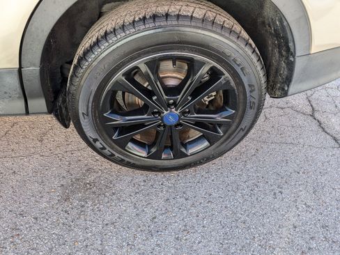 Used 2017 Ford Escape S image 26