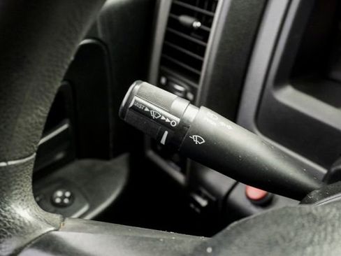 Used 2018 RAM 1500 Express w/ Express Value Package image 16