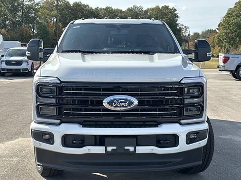 New 2026 Ford F250 Platinum image 3