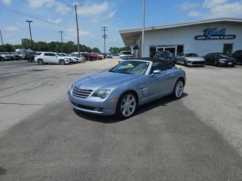 Used 2005 Chrysler Crossfire Limited RWD image 10