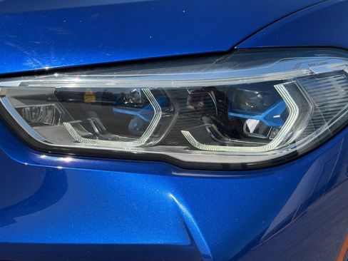 Used 2020 BMW X5 M Competition AWD/4WD image 9