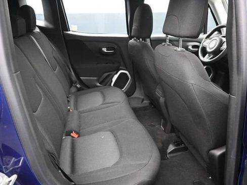 Used 2019 Jeep Renegade Sport AWD/4WD image 17