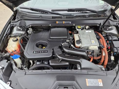 Used 2015 Lincoln MKZ Hybrid w/ Equipment Group 202A Reserve FWD image 10