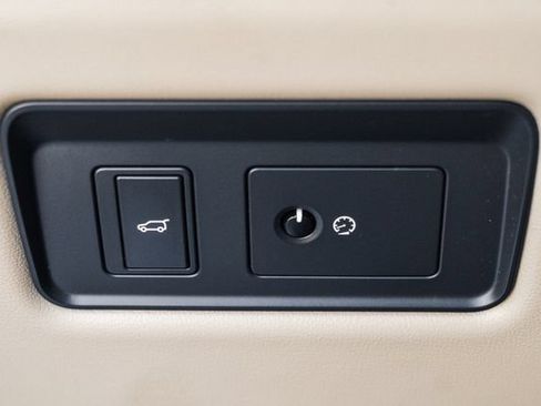 Used 2018 Land Rover Range Rover HSE AWD/4WD image 60