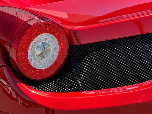 Used 2010 Ferrari 458 Italia Coupe RWD image 37