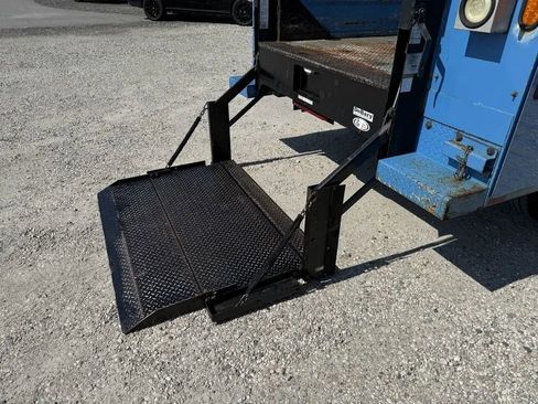 Used 2014 Ford F450 XL w/ Power Equipment Group image 9