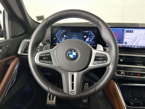 Used 2025 BMW X6 M60i w/ Parking Assistance Package image 20
