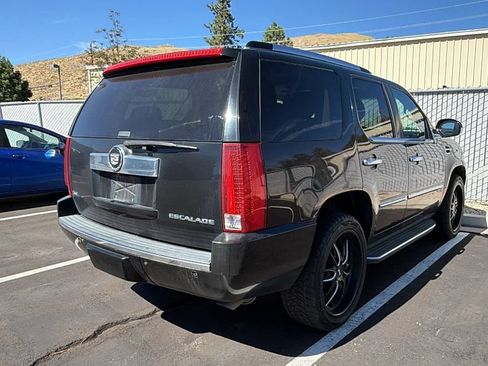 Used 2011 Cadillac Escalade AWD w/ Touring Package image 2