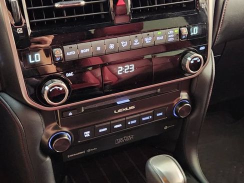 Used 2023 Lexus GX 460 Premium w/ Premium Plus Package AWD/4WD image 18