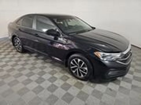 Used 2024 Volkswagen Jetta S image 1