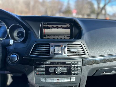 Used 2014 Mercedes-Benz E 350 4MATIC Coupe image 23